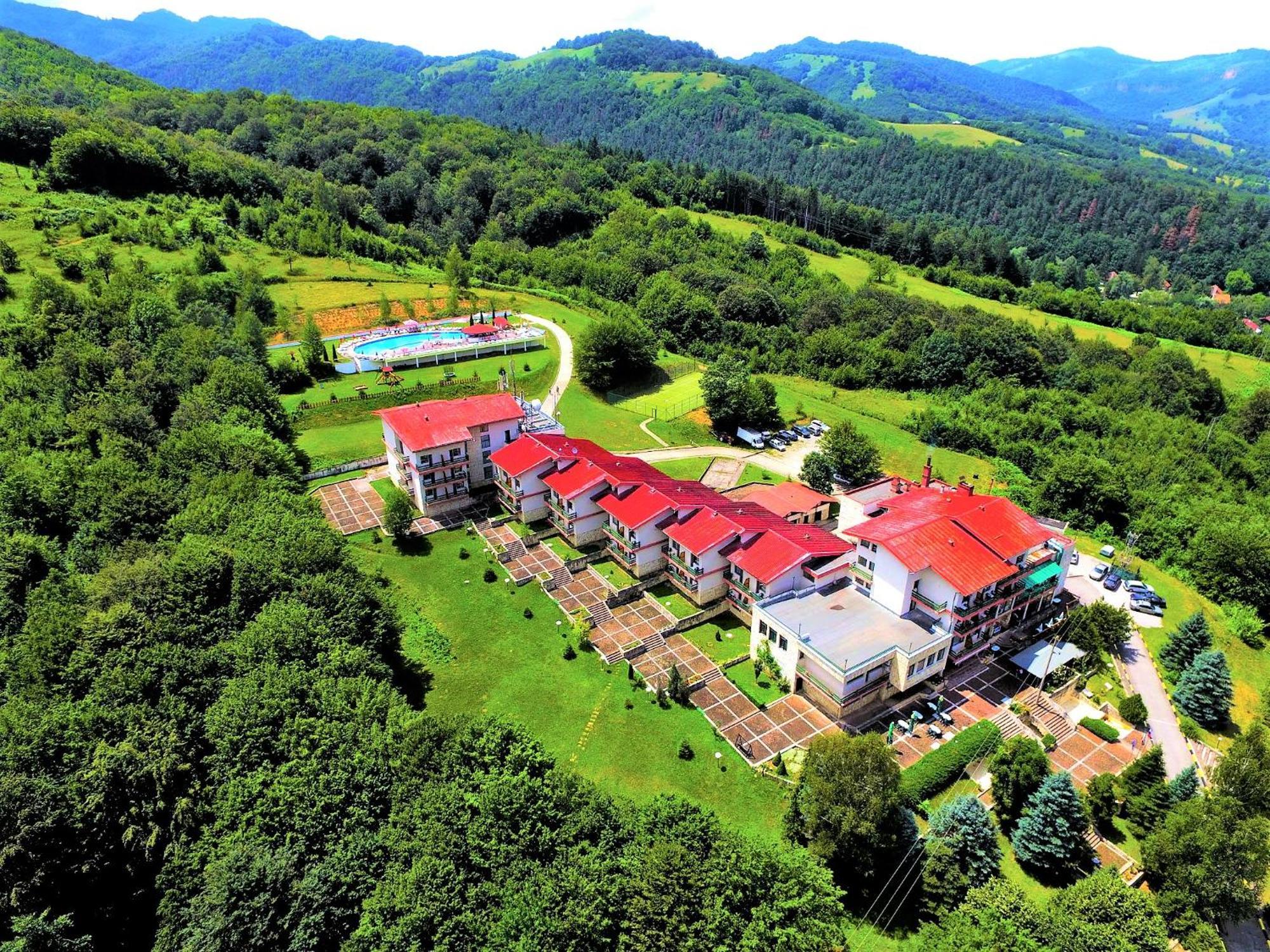Park Hotel Ribaritsa Экстерьер фото