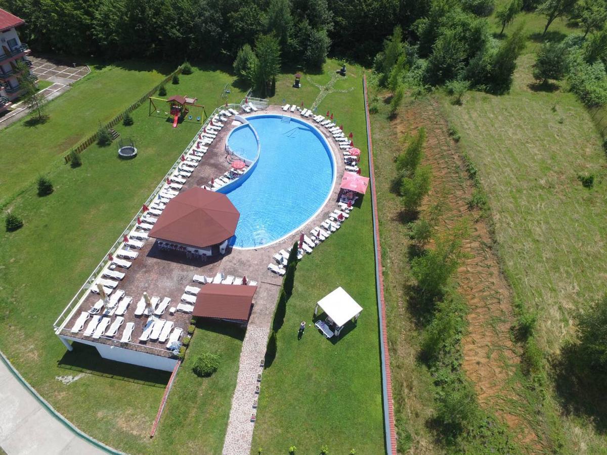 Park Hotel Ribaritsa Экстерьер фото