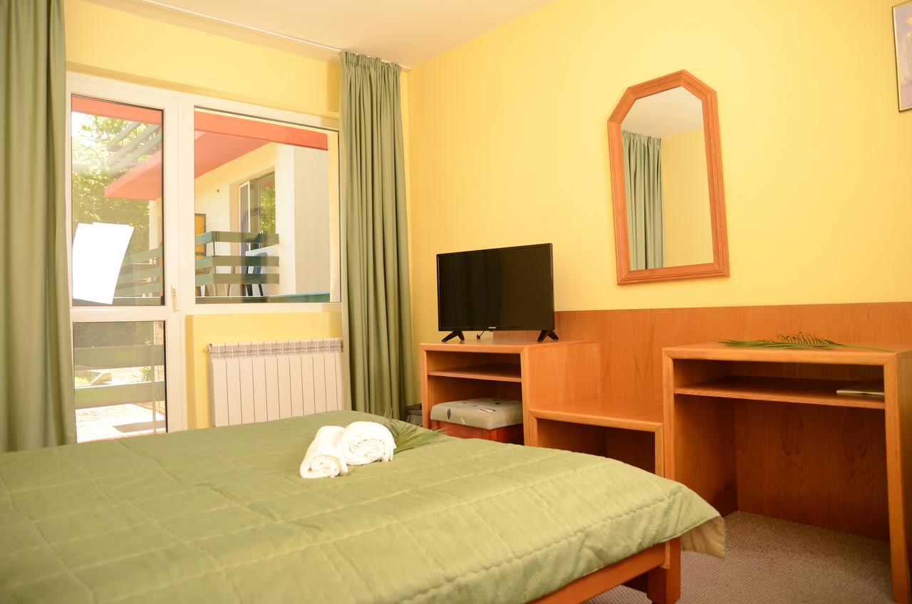 Park Hotel Ribaritsa Экстерьер фото