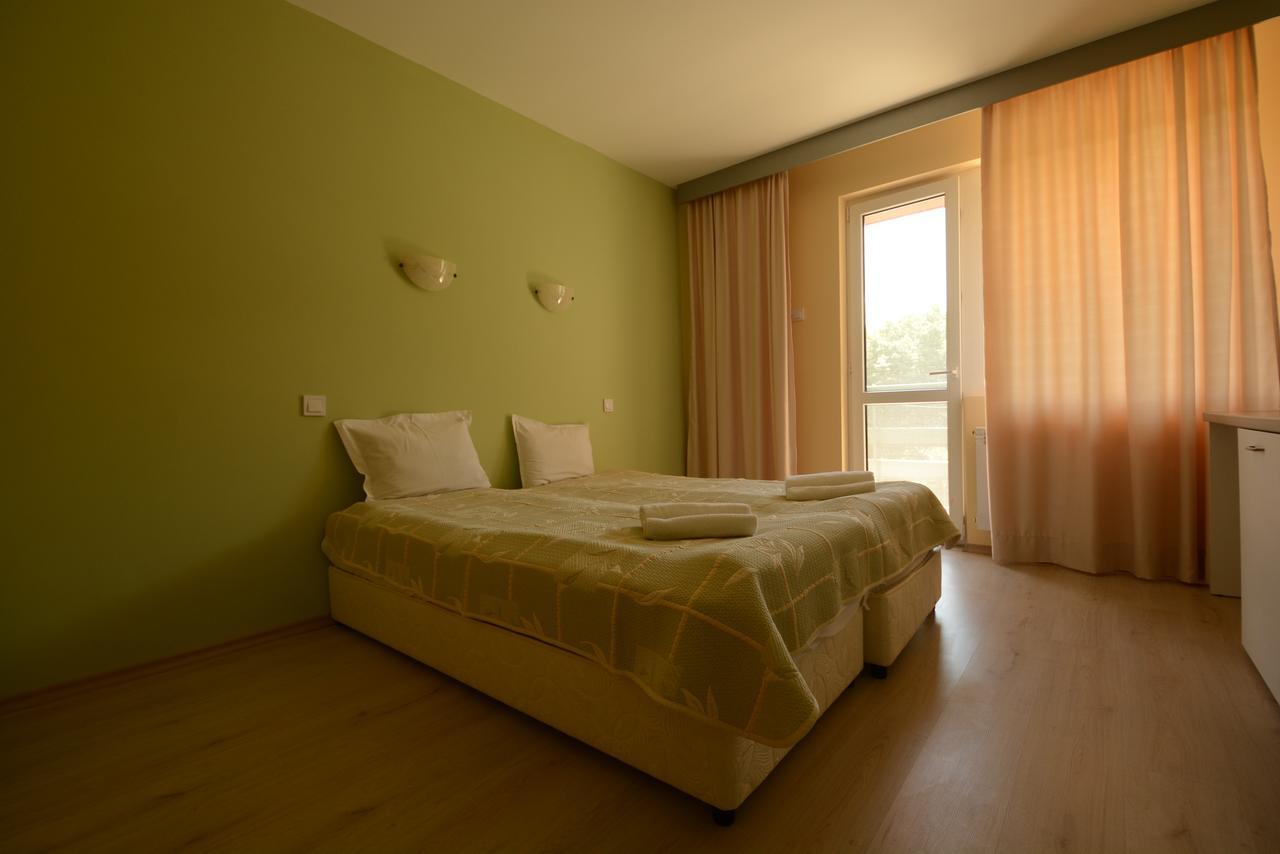 Park Hotel Ribaritsa Экстерьер фото